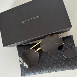 Bottega Veneta Rimless Pilot Aviators